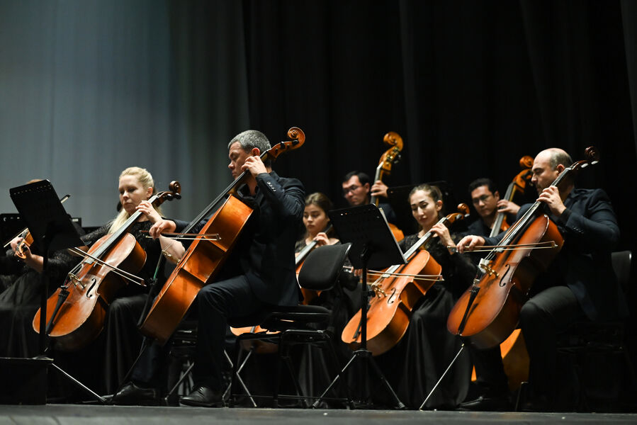 Mozart Evenings, complete Marrucino for the National Symphony Orchestra of Uzbekistan